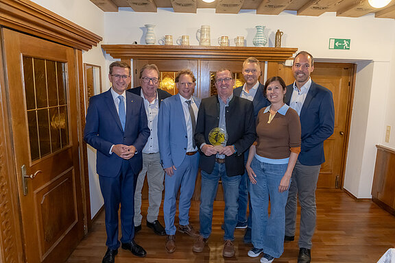 Thalheim bei Wels Ehrenamtshand von Wels-Land