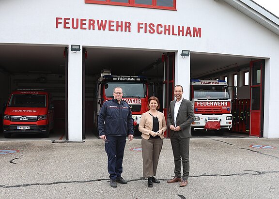 OÖ. Gemeindepaket Feuerwehrhaus Fischlham
